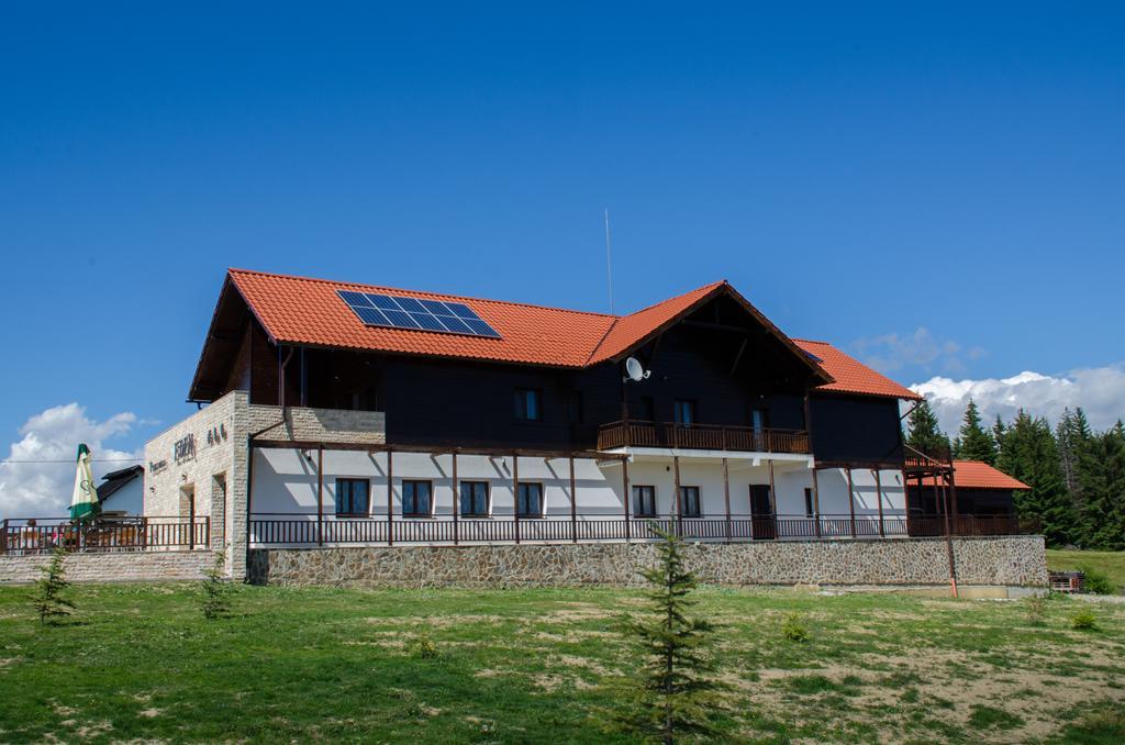 Pensiunea Agroturistica Eden Piatra Fantanele Exterior photo